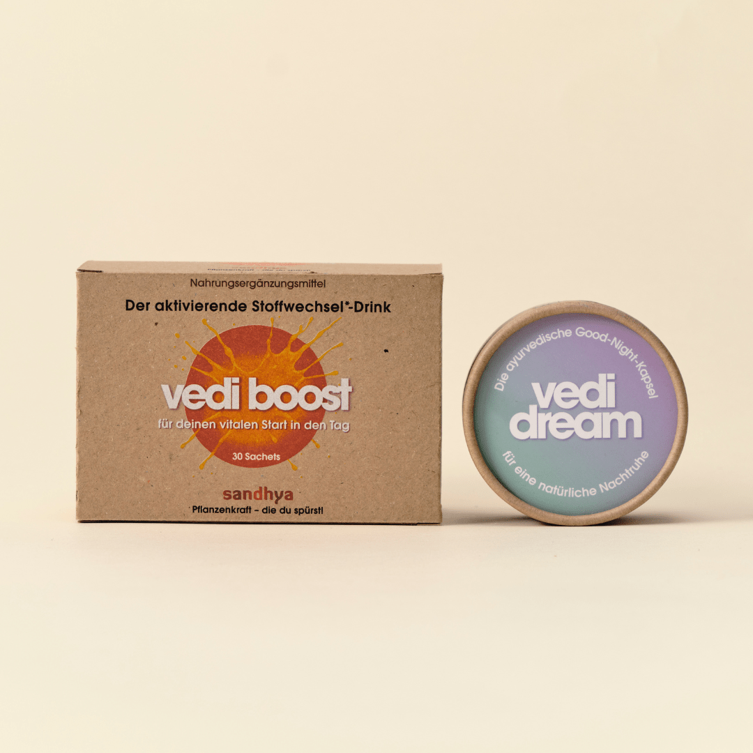 Day Night Set mit Vedi Boost Stoffwechsel-Drink und Vedi Dream Good-Night-Kapsel für Tag und Nacht